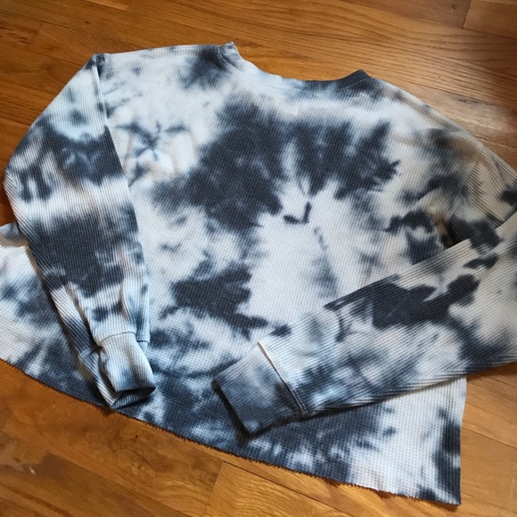 Hollister navy blue Tie-dye waffle long sleeve - Picture 2 of 3